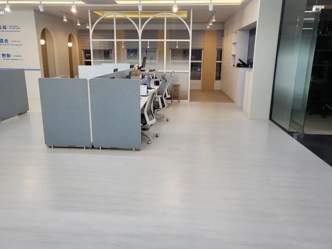 중구 구완동 사업장 복도·대기 동선 야간 위생청소 사례 - 행진크린